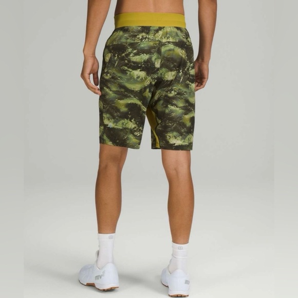 Men's Lululemon T.H.E Linerless Short 9” - Picture 2 of 9